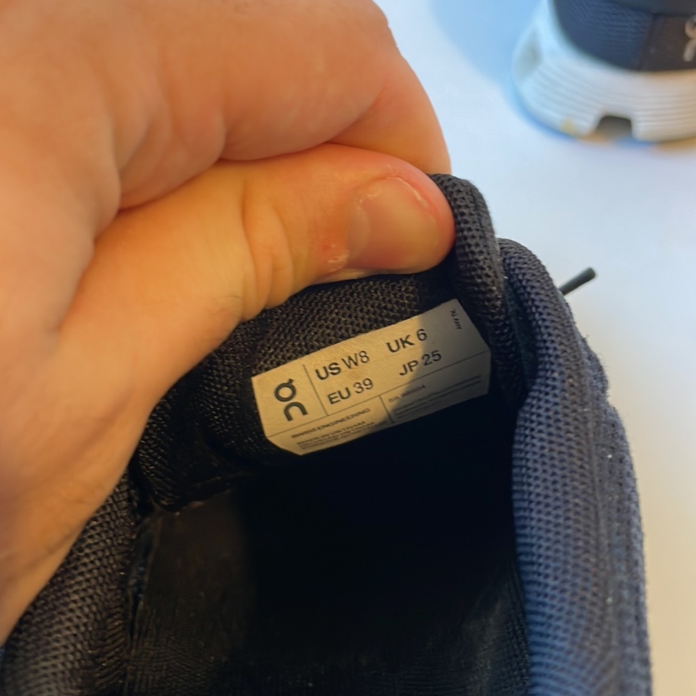 On Cloud 5 - image 5